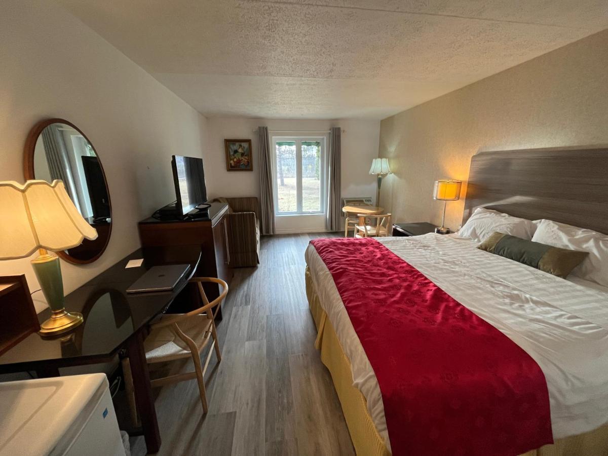 Hotel Cowansville Room photo