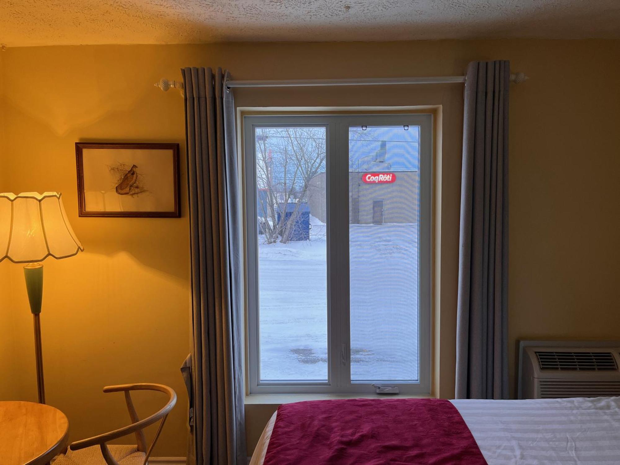 Hotel Cowansville Room photo