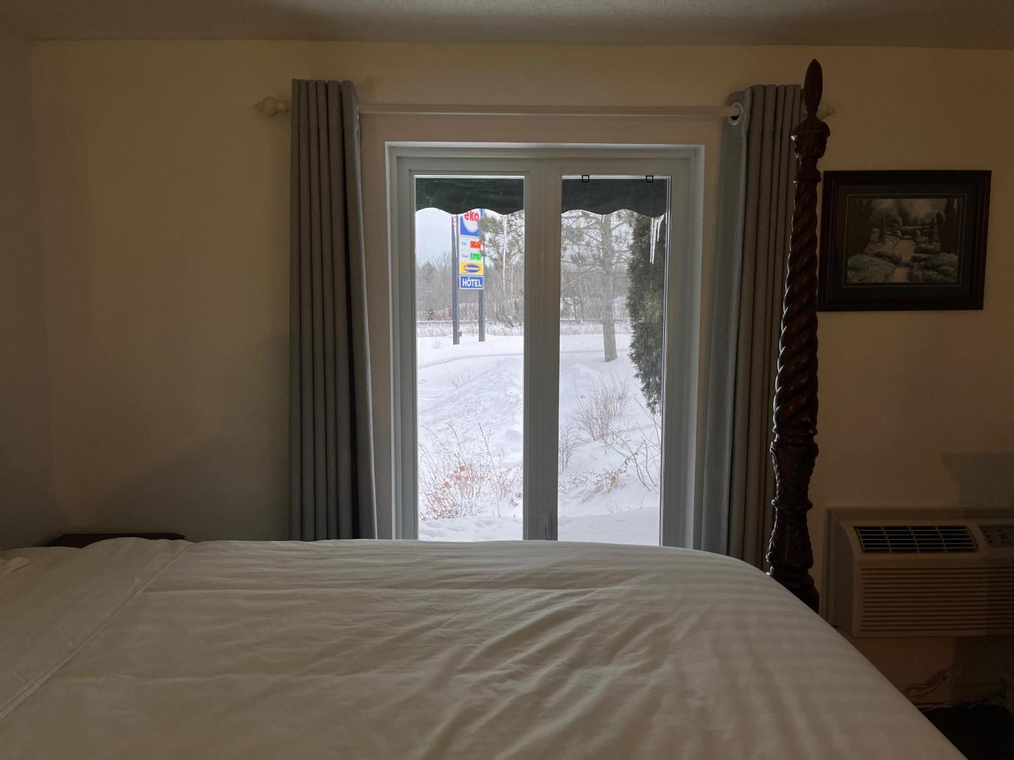 Hotel Cowansville Room photo